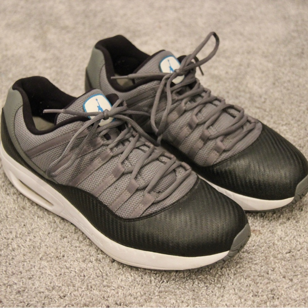 Air Jordan CMFT Viz Air 11 Carbon Fiber Shoes